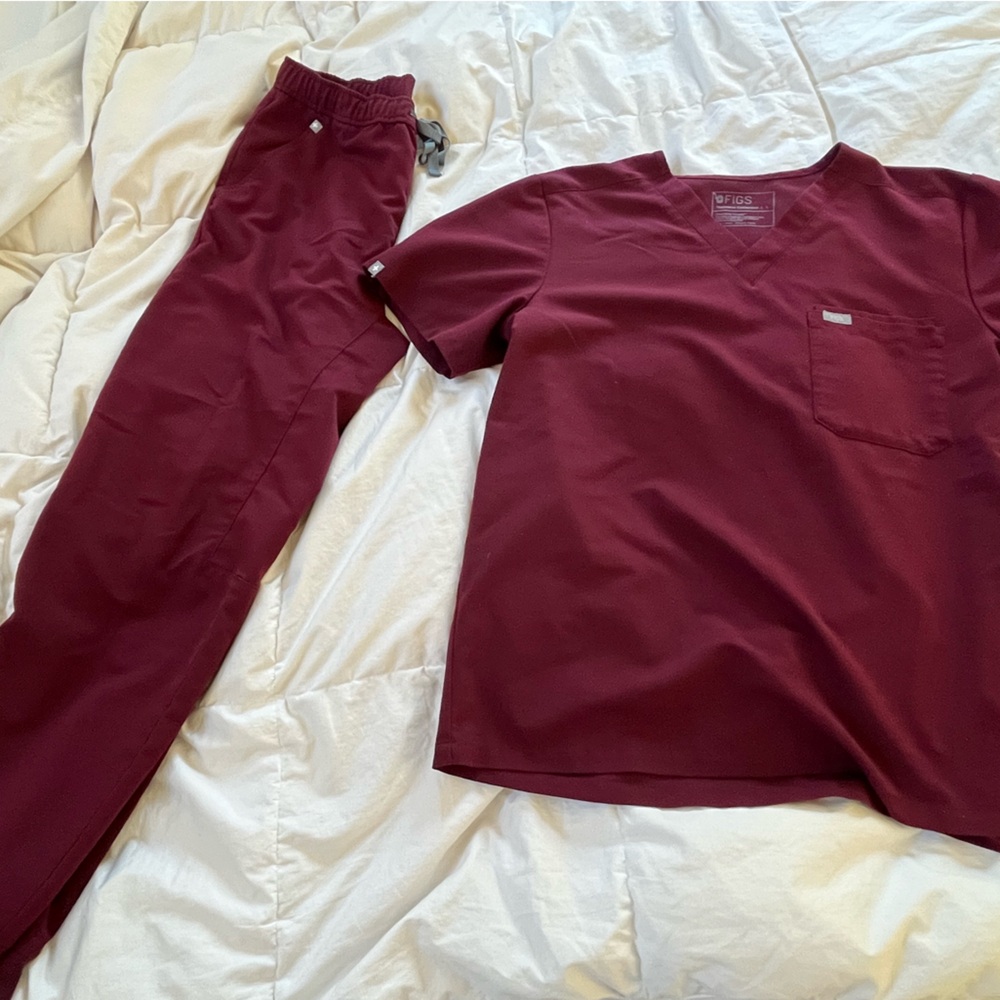Size large figs set